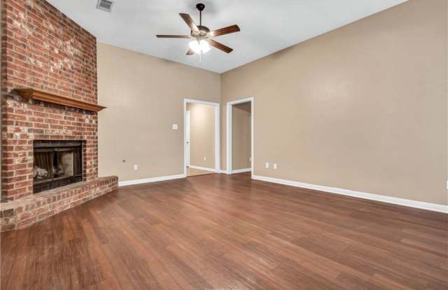 1409 Southern Plantation Drive Gallery 4