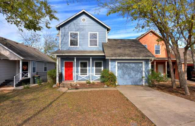 917 E Third St Georgetown, TX 78626 photos photos