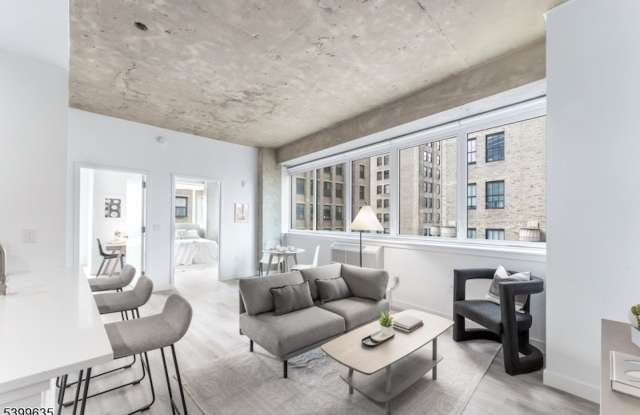 The Mercer – 10 Commerce Court, Newark, NJ Gallery 4