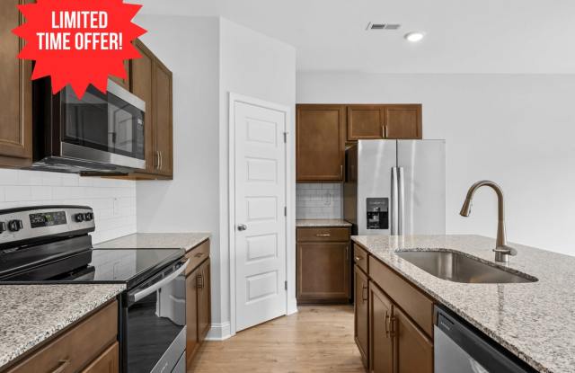 Move in Special*1/2 Month Rent Free* 3 Bedroom/2.5 Bath/Loft/1 Car Garage Townhome photos photos