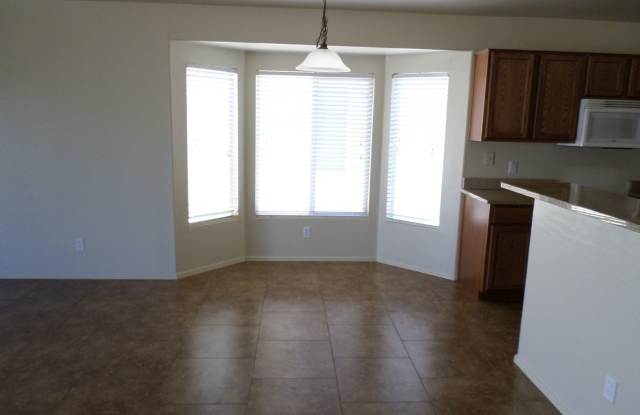2912 West Grenadine Road Gallery 3