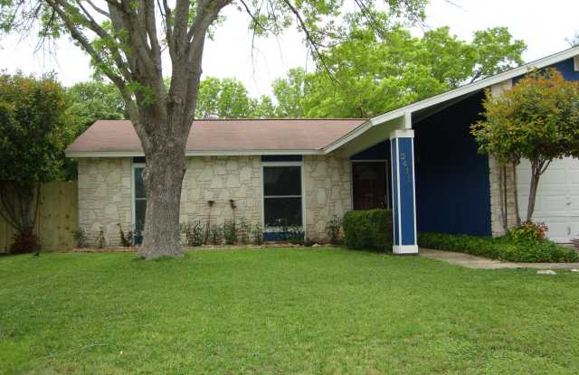 Pipers Meadow photos photos