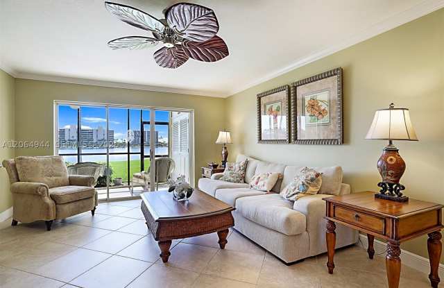 100 Intracoastal Pl Gallery 4