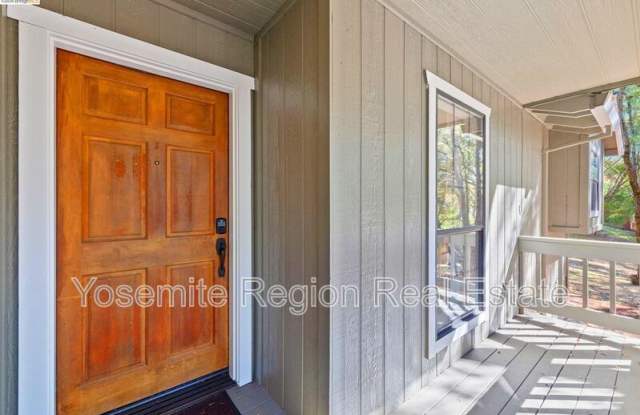 20790 Ferretti Road Gallery 4