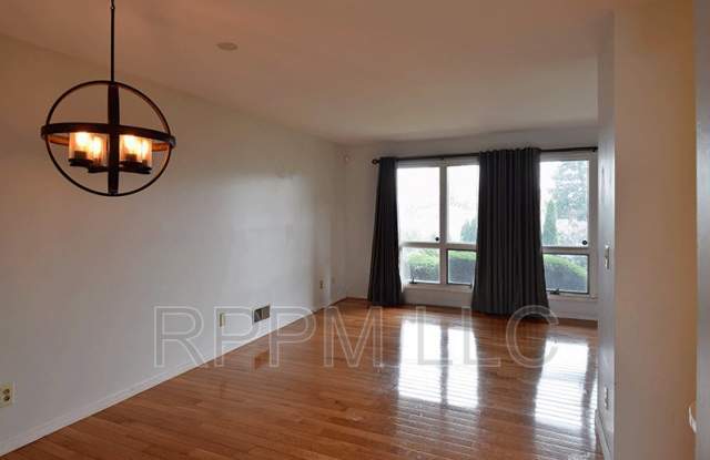204 Passaic Ave #2 photos photos