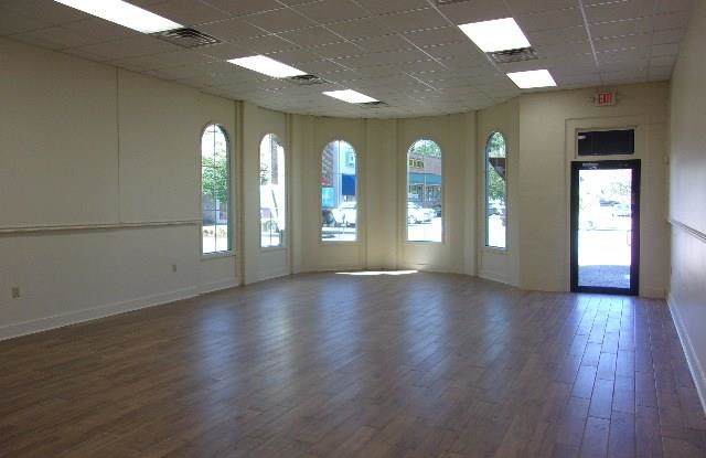 100 S TYLER Street Gallery 3