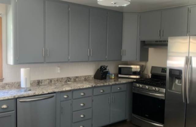 215 North 11th Street - 215 North 11th Street, Oostburg, WI 53070