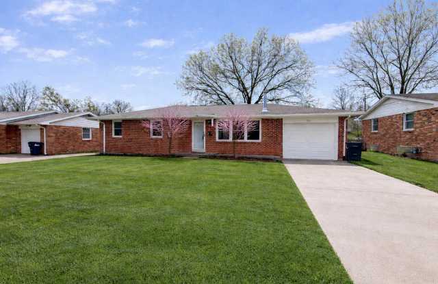 Charming 3-bed Home photos photos