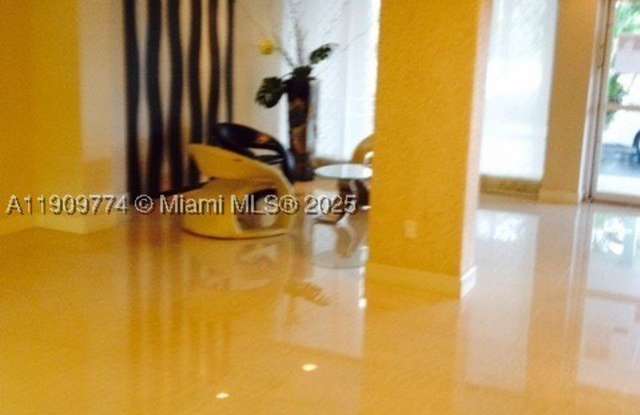 1833 S Ocean Dr Gallery 4