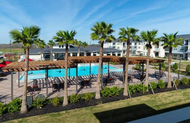 Sapphire Bay photos photos