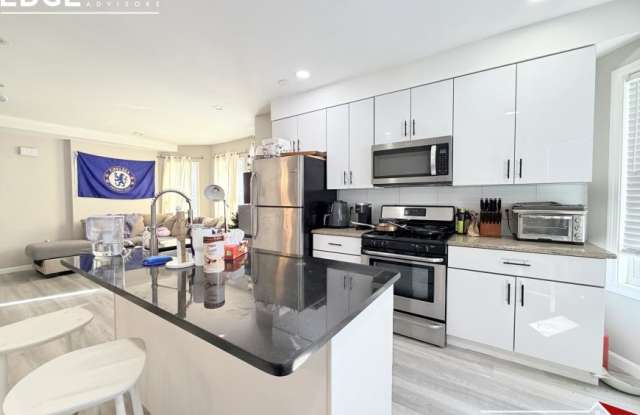 66 Quint Ave. photos photos