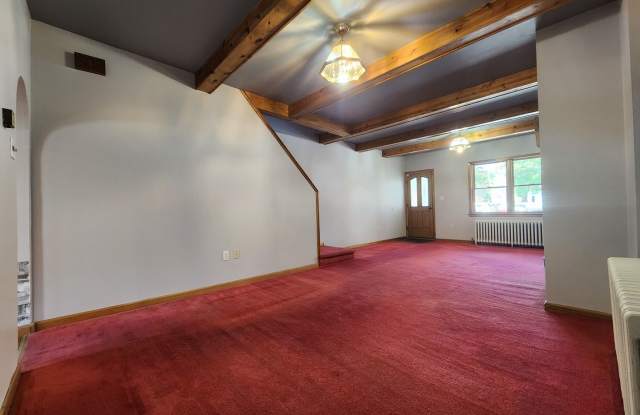 Delightful 3BR Townhome in Minersville photos photos