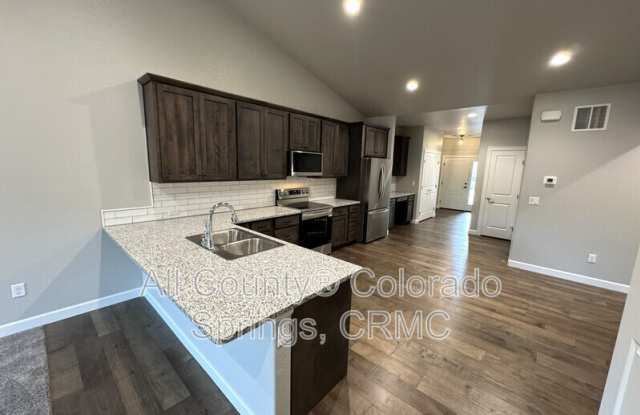 519 Brecken Court Gallery 2