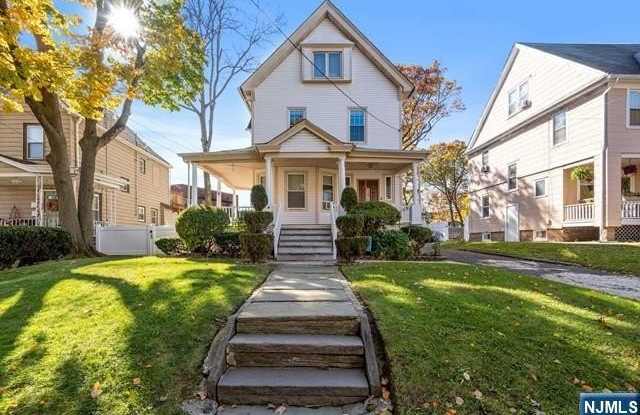 23 Donaldson Avenue 2 photos photos