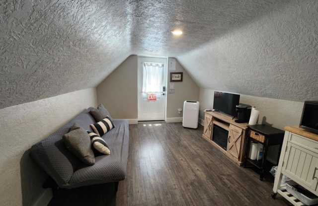 Furnished Studio - Utilities/Internet Included - 65 North State Street, Hurricane, UT 84737