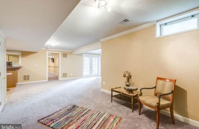 47592 GRIFFITH PLACE Gallery 3