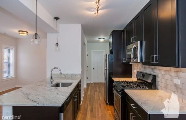 2196 W Eastwood Ave 1N - 2196 West Eastwood Avenue, Chicago, IL 60625