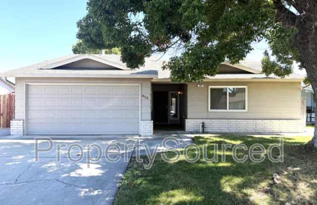 856 Nottingham Dr photos photos