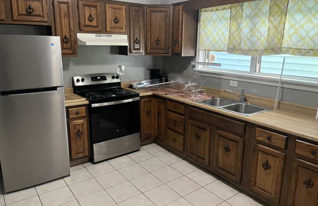310 Harrison Avenue - 1 photos photos