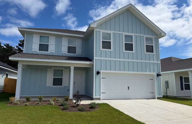 Navarre - Captains Cove - 4 bedroom, 2.5 bathroom - community pickleball court Gallery 1