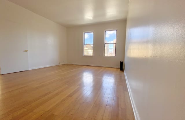 97 Fort Washington Avenue - 97 Fort Washington Avenue, New York City, NY 10032