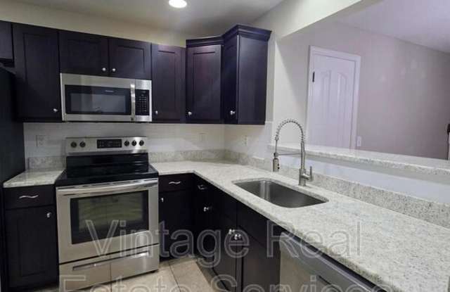 8110 Silent Creek Dr Gallery 4