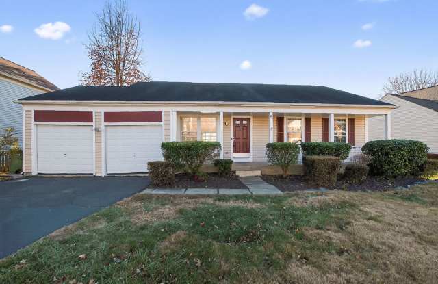 14 Braxton Drive - 14 Braxton Drive, Countryside, VA 20165