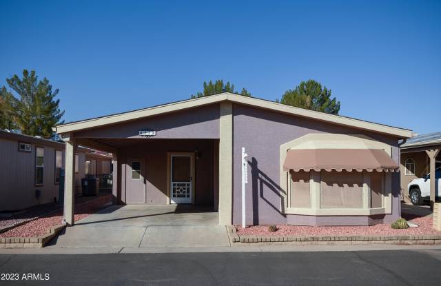 6178 S Pinehurst Drive - 6178 South Pinehurst Drive, Chandler, AZ 85249