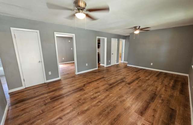 1325 Bruce Street - 1 Gallery 3