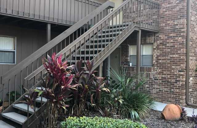 10455 Carrollbrook Ct, Unit 213 Gallery 3