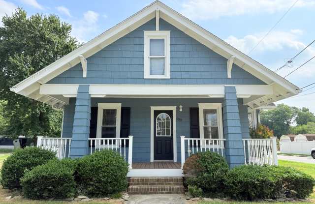 Updated 2-Bedroom Home in the Heart of Greenwood photos photos Updated 2-Bedroom Home in the Heart of Greenwood photos photos