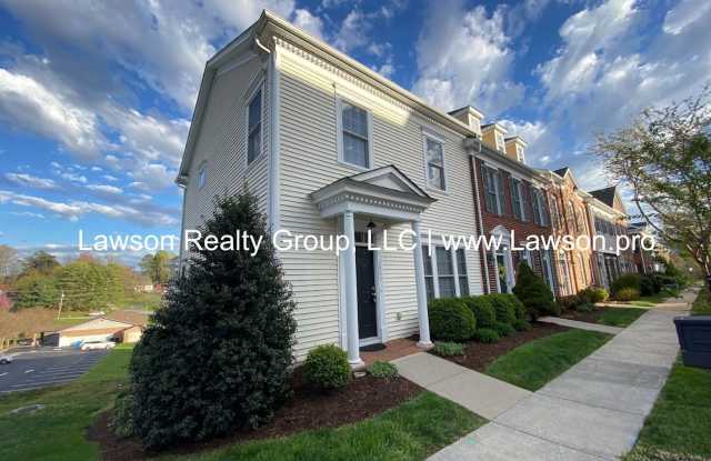 Colonial Green Row Home with Two Car Garage photos photos