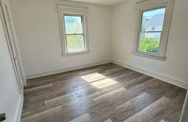 4801 Edgar Terrace Gallery 3