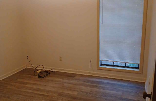 1908 Reed Street - 0 Gallery 4