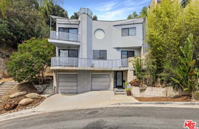 2216 Bancroft Avenue - 2216 Bancroft Avenue, Los Angeles, CA 90039