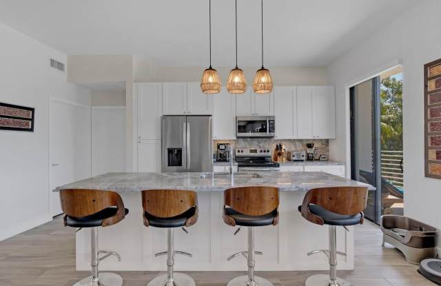 273 W Seaview Drive Gallery 4