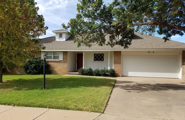 3112 Axtell St. - 3112 Axtell Street, Clovis, NM 88101