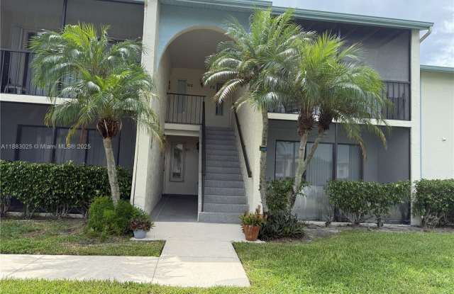 1101 Green Pine Blvd photos photos