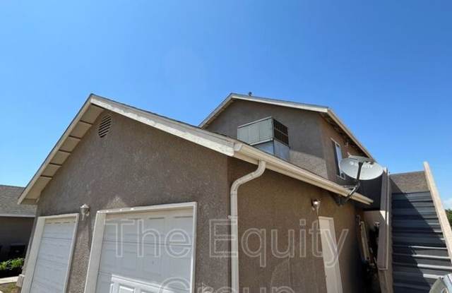 2932 S Sallee Street photos photos