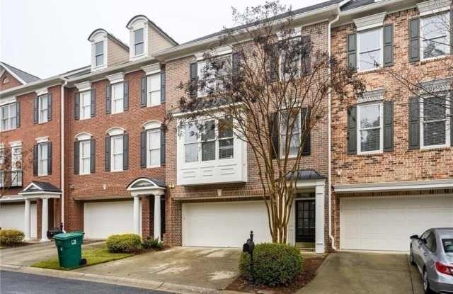 600 Vinings Estates Drive SE Gallery 1