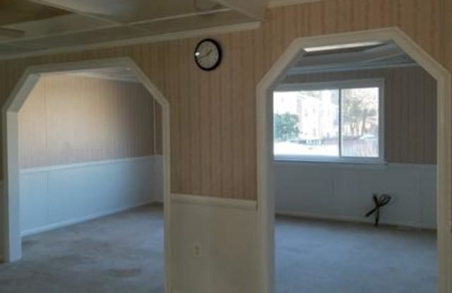 7410 WHERNSIDE STREET Gallery 2