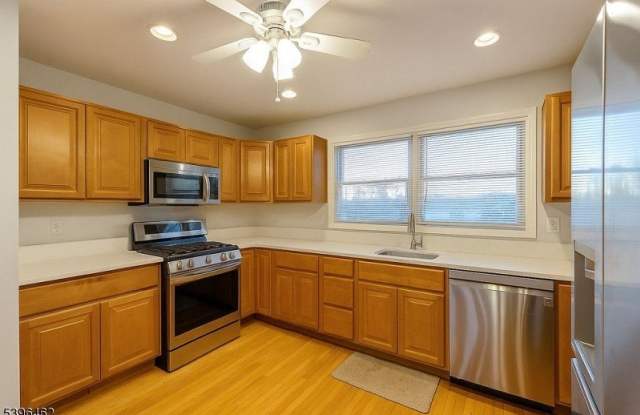 268 State Route 36 - 268 New Jersey 36, Monmouth County, NJ 07748