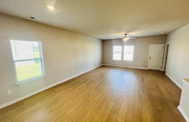 16854 Orleans Drive Gallery 3