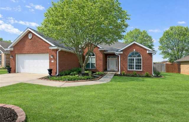 314 Center  DR photos photos