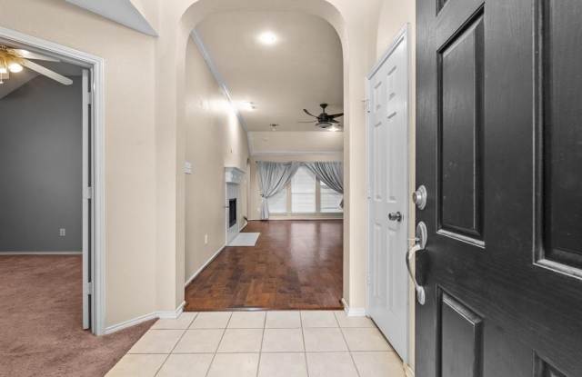 4800 Davy Crockett Trail Gallery 4