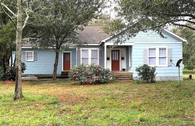 108 N Burke Avenue photos photos