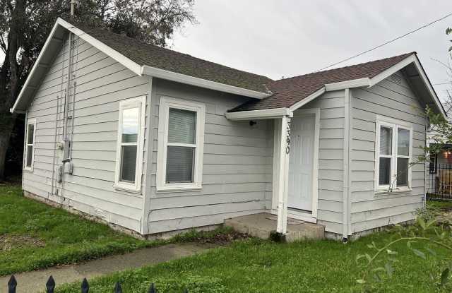 3390 16th Avenue photos photos