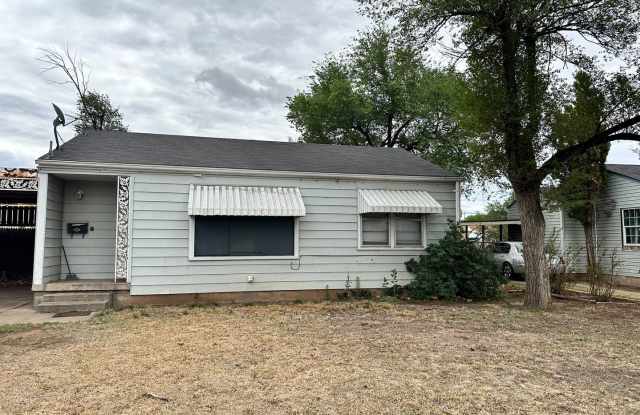 Cozy 2 Bedroom 2 Bathroom Home Gallery 1