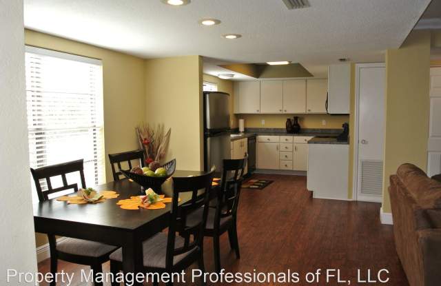 2473 Kingfisher LN #102I Gallery 3