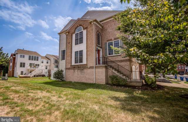 22260 MEADFOOT TERRACE Gallery 4